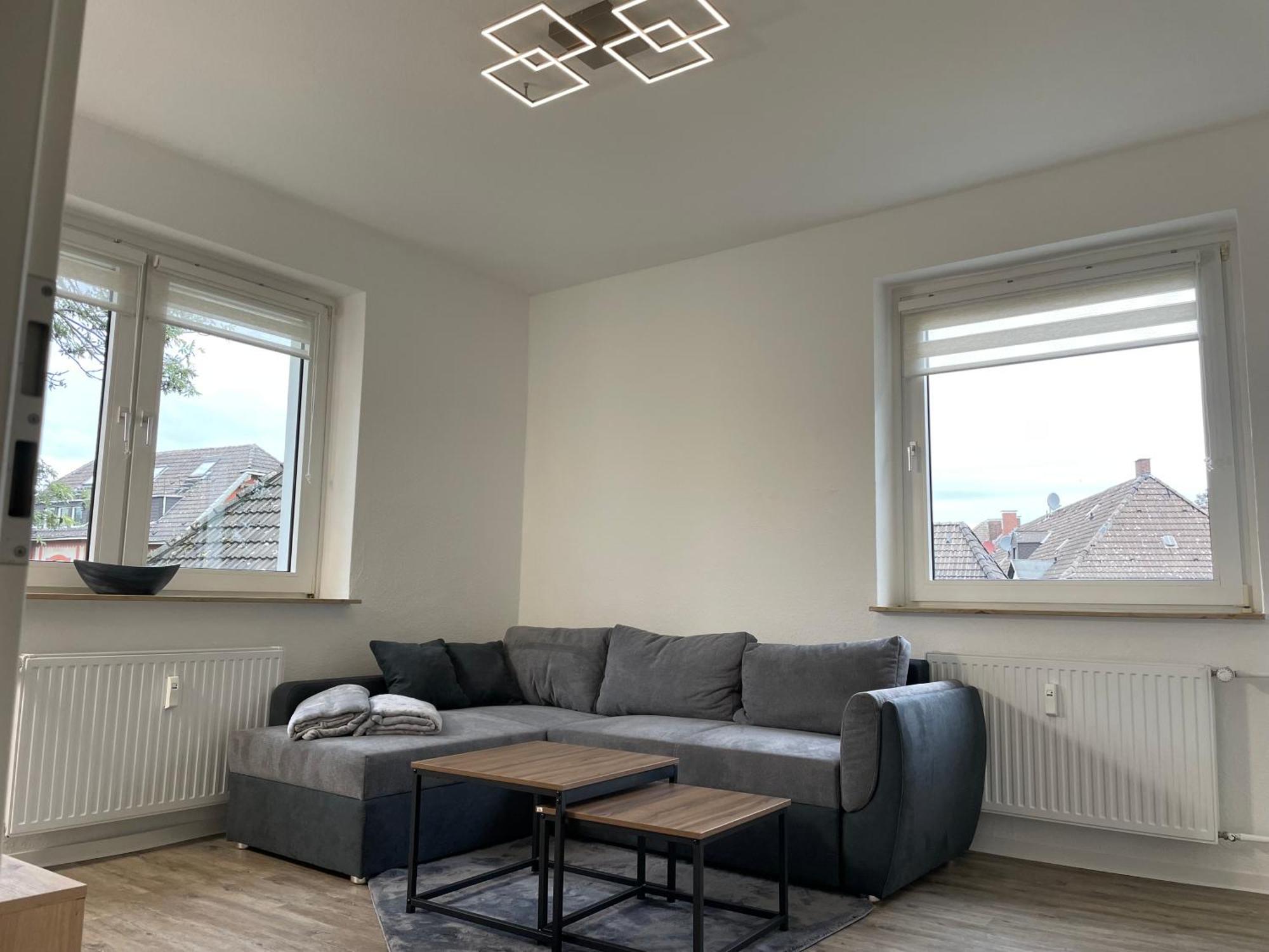 City Apartment Duisburg 1#Netflix &Wlan &Kingsize Bett &Kaffee Maschine & Central & 500M Innenhafen & 2 Min U Bahn المظهر الخارجي الصورة