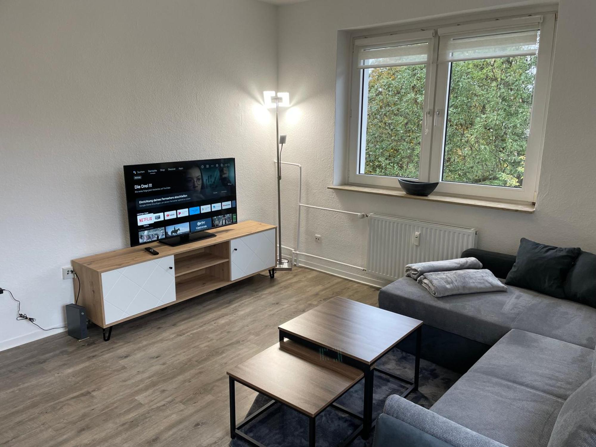 City Apartment Duisburg 1#Netflix &Wlan &Kingsize Bett &Kaffee Maschine & Central & 500M Innenhafen & 2 Min U Bahn المظهر الخارجي الصورة