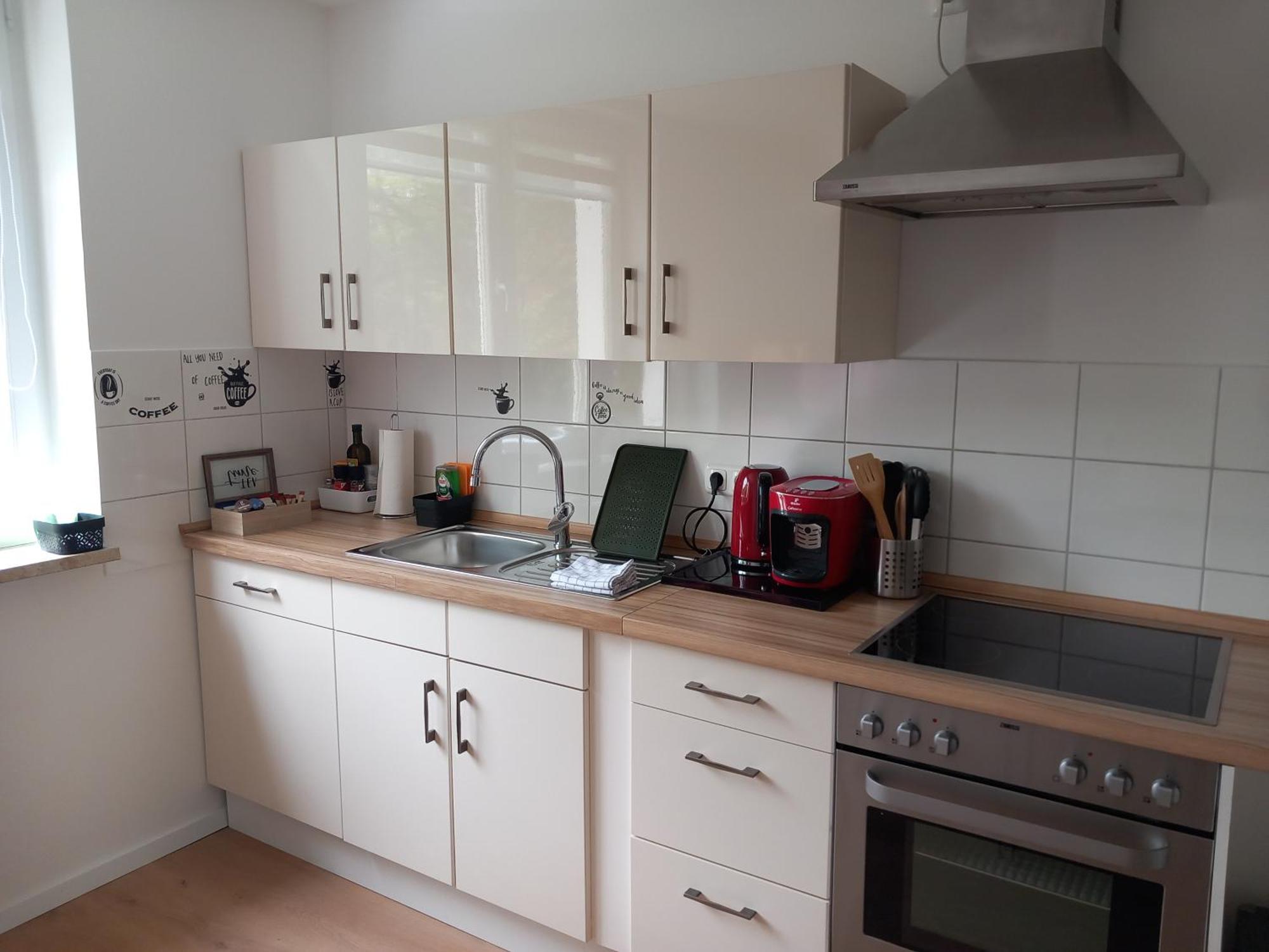 City Apartment Duisburg 1#Netflix &Wlan &Kingsize Bett &Kaffee Maschine & Central & 500M Innenhafen & 2 Min U Bahn المظهر الخارجي الصورة